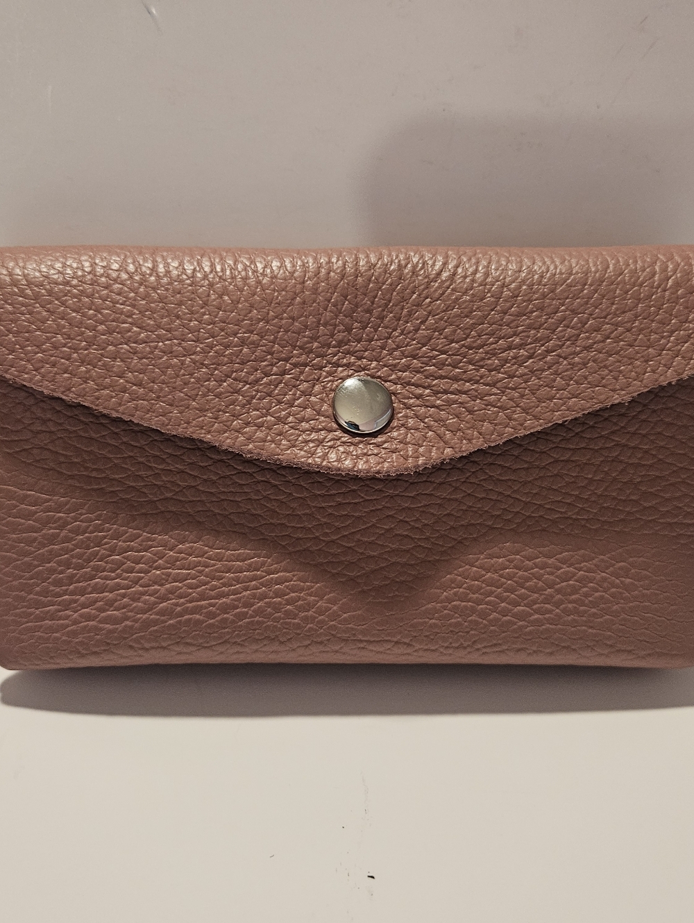 Dusty Rose Pink Womens Leather Textured Semi-Expandable Wallet with Silver Toned